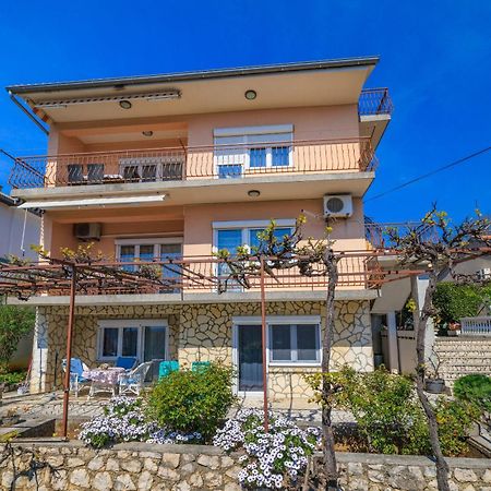 Apartments Melita Dramalj Exterior foto