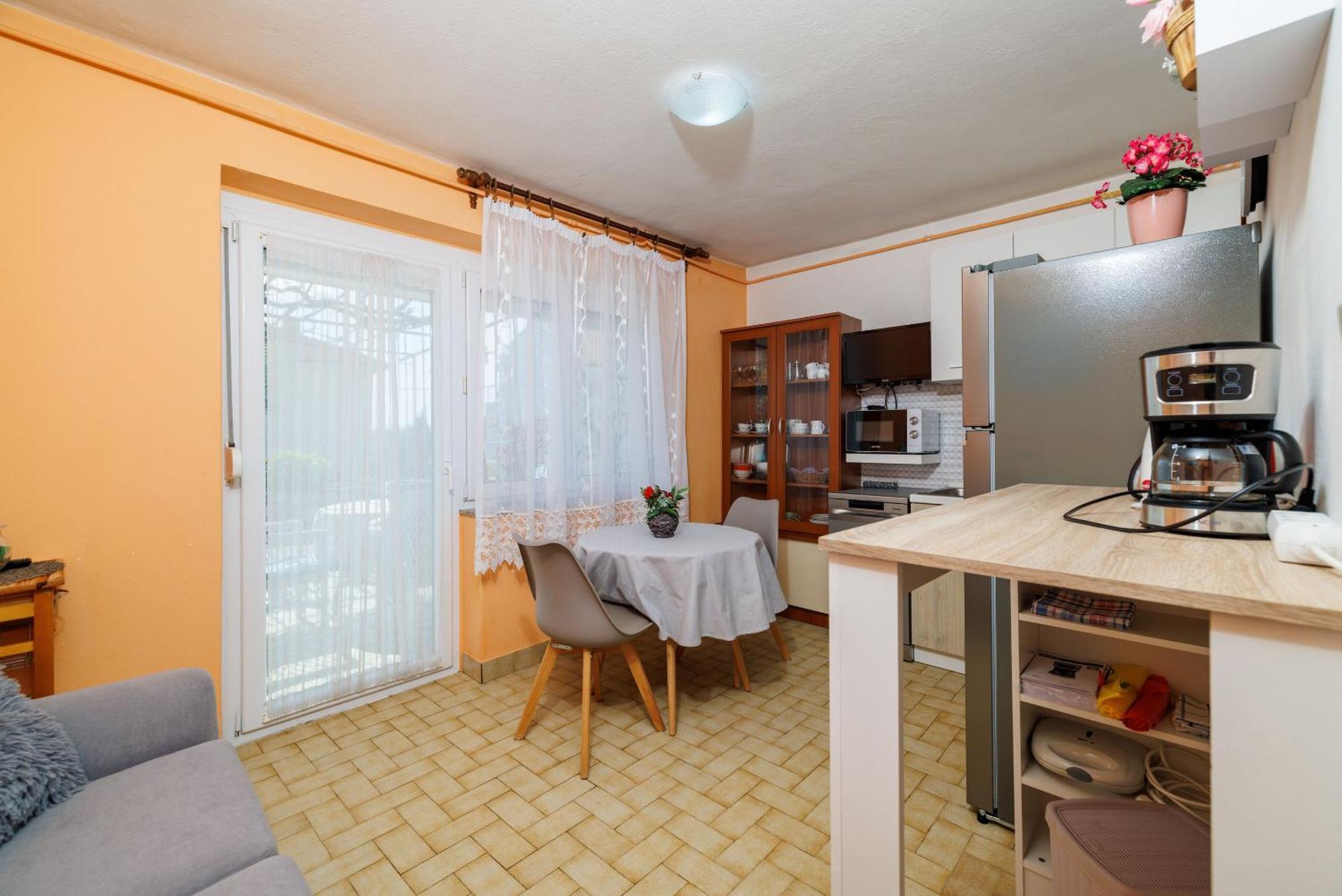 Apartments Melita Dramalj Exterior foto