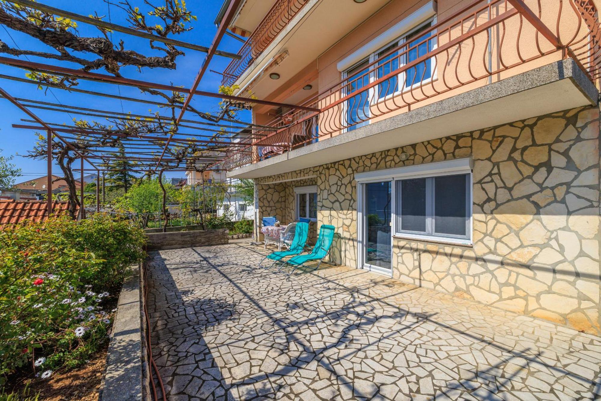 Apartments Melita Dramalj Exterior foto